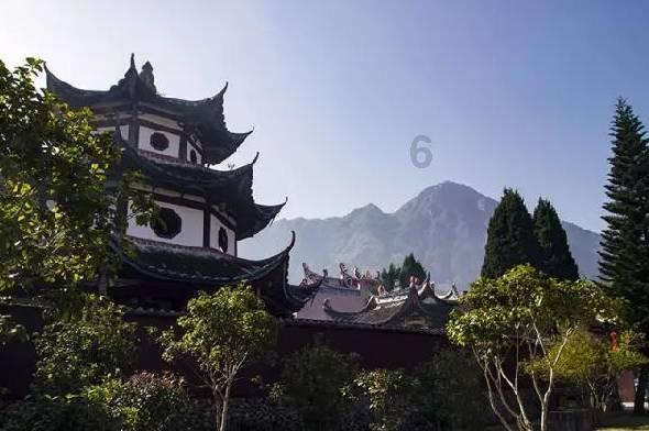 救援卡通熊仔
