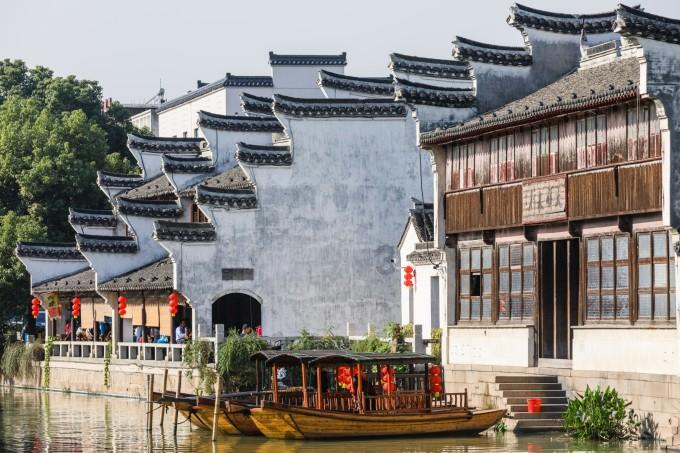 龙软科技(688078.SH):公司开始研究AI与GIS融合的矿山大模型技术及应用